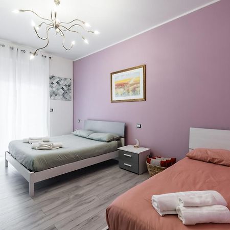 Moderno Bilocale A 5 Minuti Dal Centro Storico Apartment Turin Exterior photo