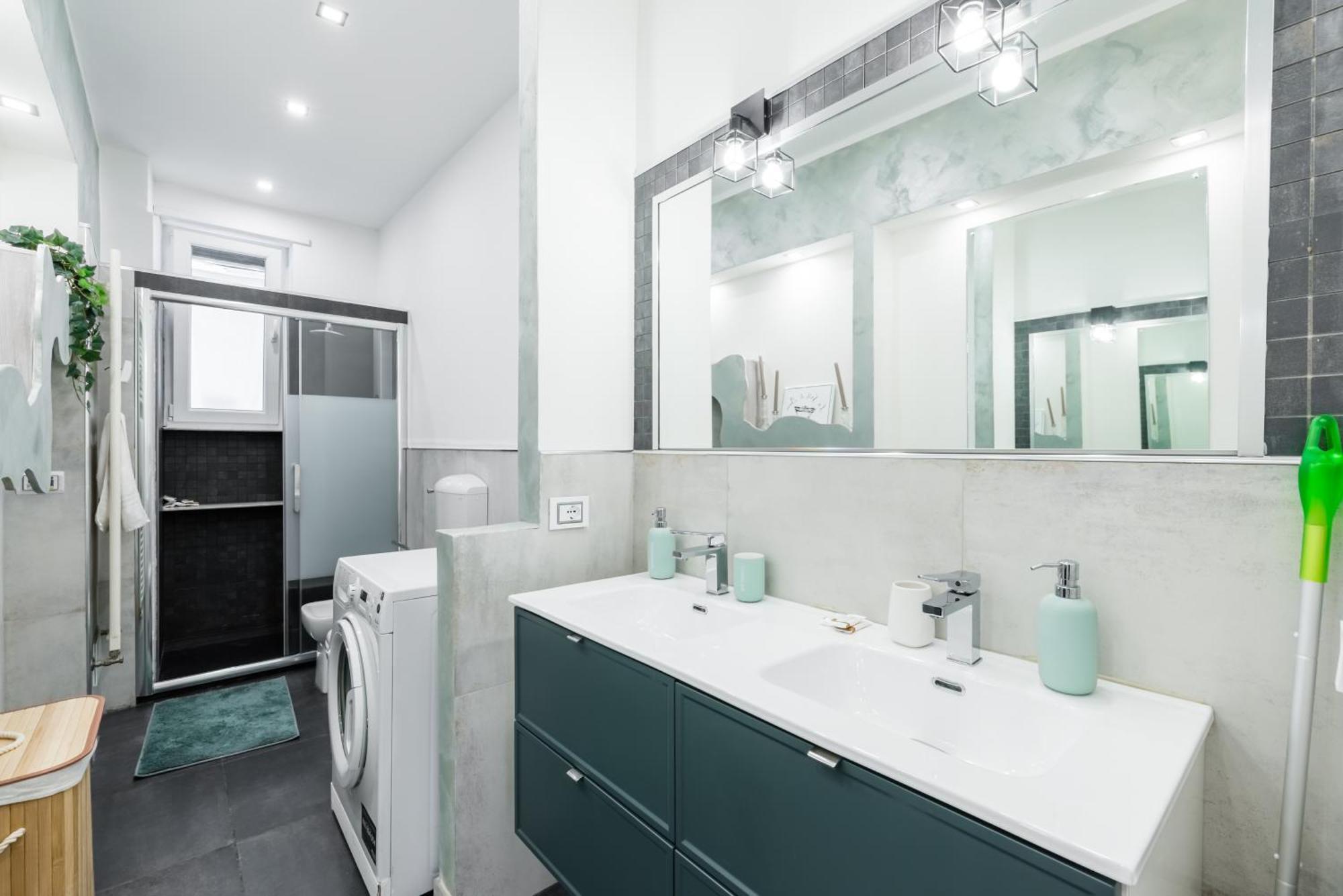 Moderno Bilocale A 5 Minuti Dal Centro Storico Apartment Turin Exterior photo