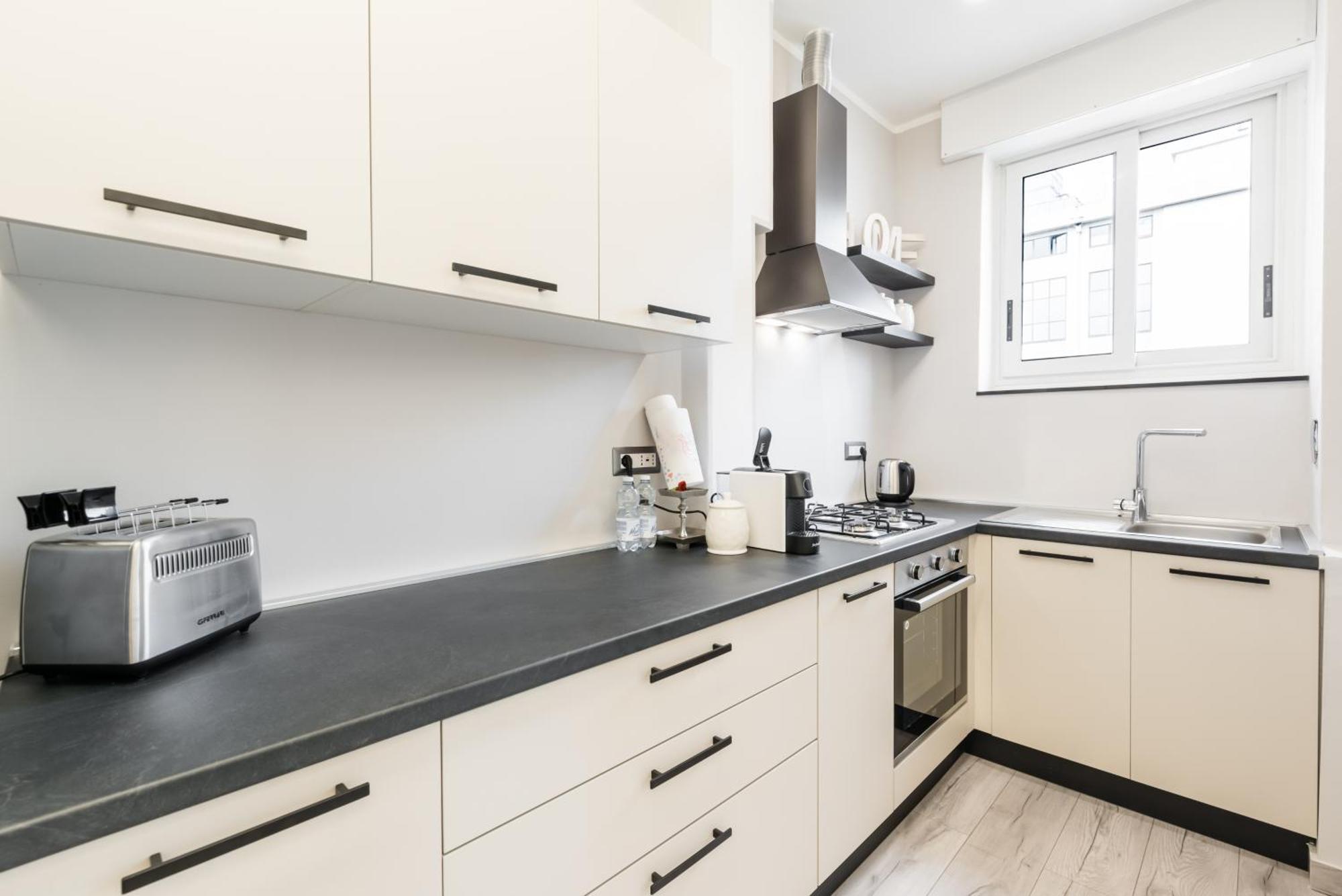 Moderno Bilocale A 5 Minuti Dal Centro Storico Apartment Turin Exterior photo